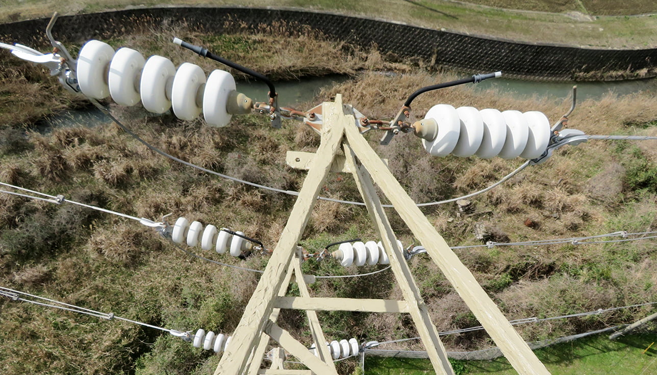 送電鉄塔