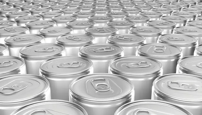 Treatment agents for beverage cans