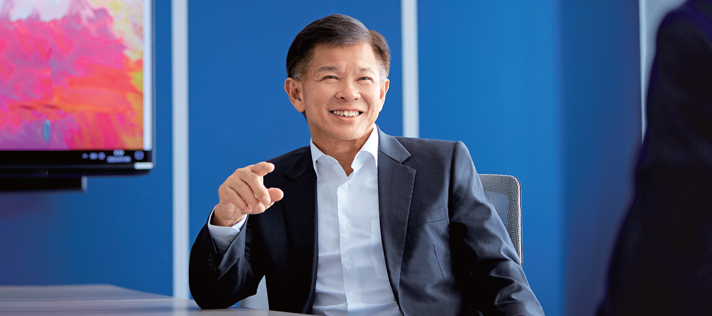 Image: Co-President Wee